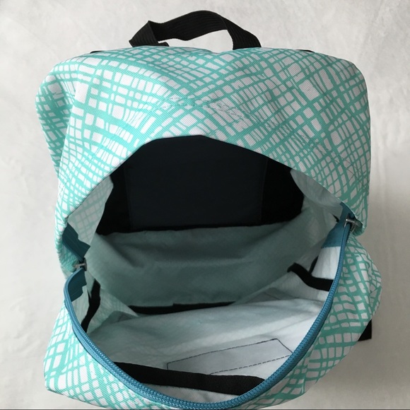 bugaboo underseat bag cameleon 3 Plus Basket _tab_atlas-laptop-backpack-and-textured-luggage-set Starter Kit - Colony Color:GARDENIA WHITE
